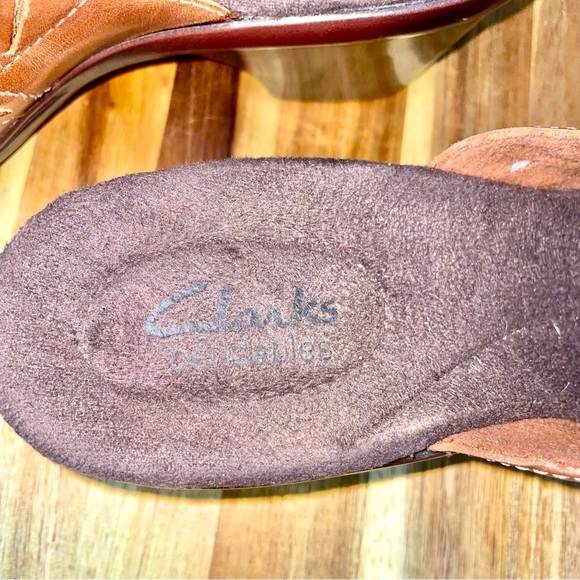 Clark’s Leather Mules Slip On SZ 8 1/2 M Like New Style 64949 - Picture 5 of 7